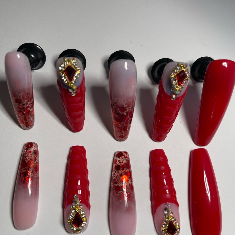 Red wine custom acrylic PressOn nails